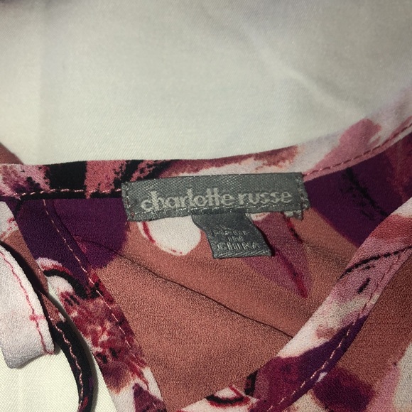 Floral Crop Top with Flared Ruffle sleeves - Picture 2 of 5